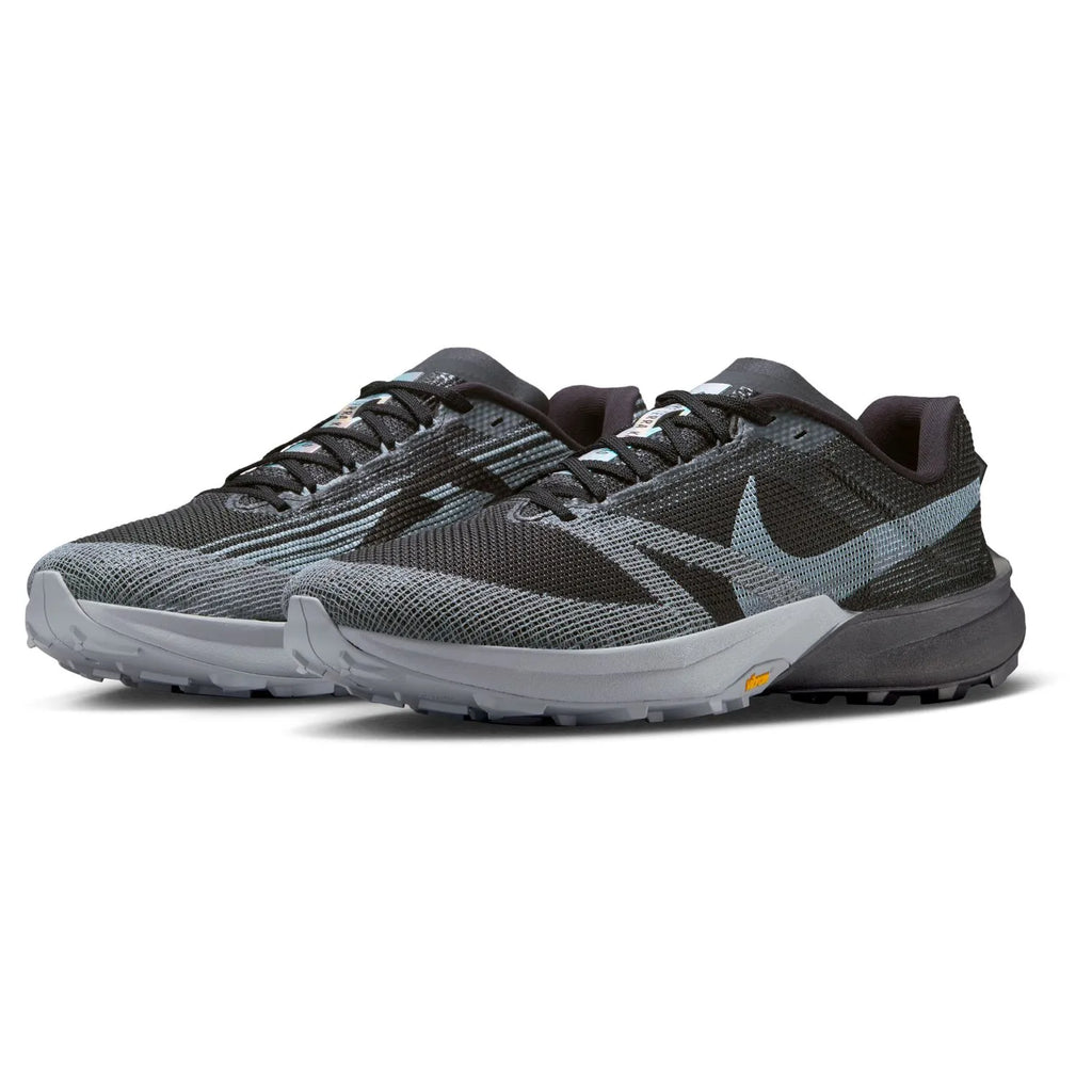 Kiger 10 Trail Running Shoes