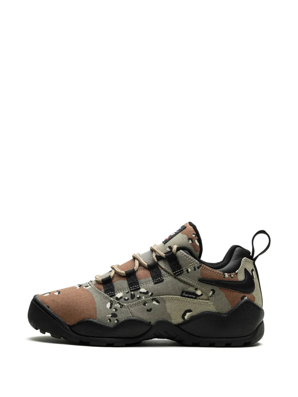 X Supreme Sb Darwin Low Khaki Sneakers