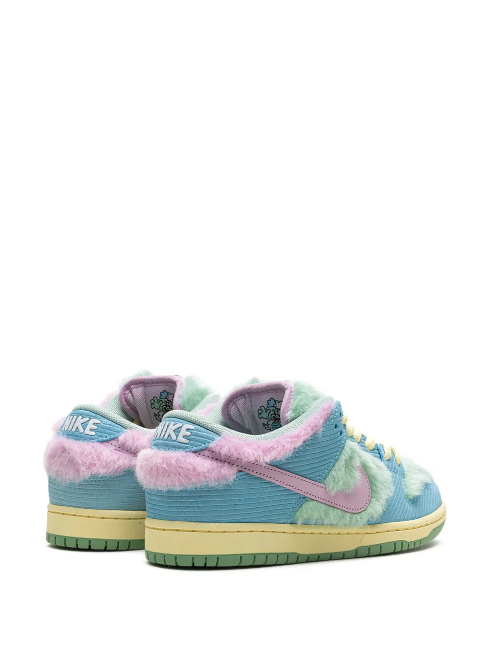 Sb Dunk Low Verdy Visty Sneakers
