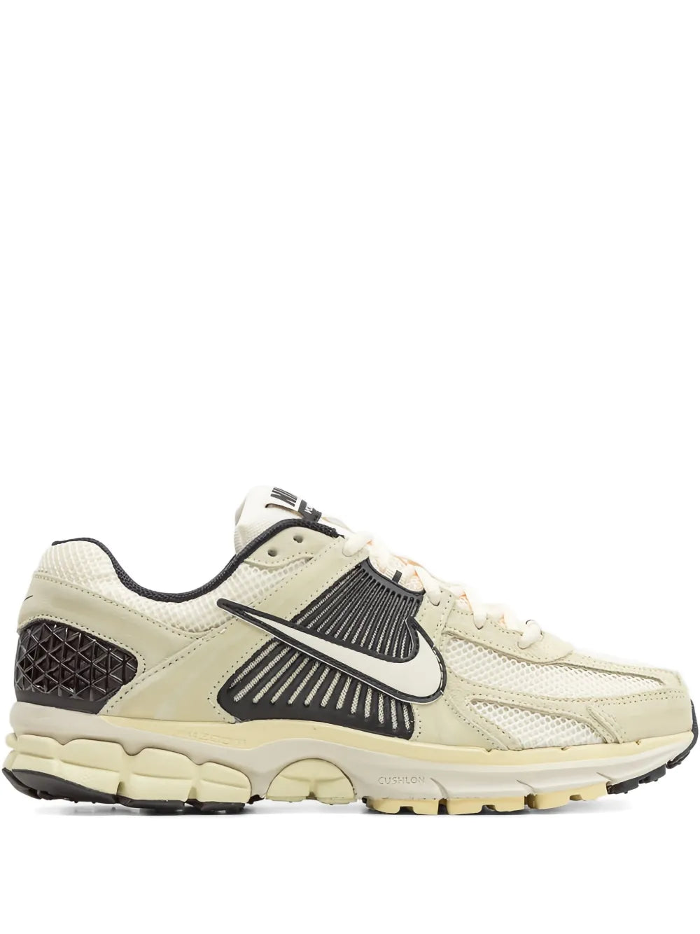 Zoom Vomero 5 Trainers