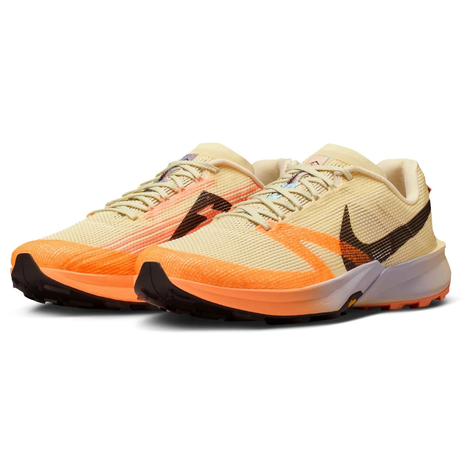 Kiger 10 Trail Running Shoes