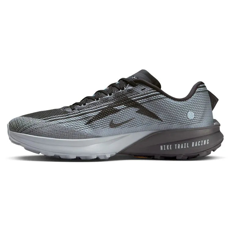 Kiger 10 Trail Running Shoes