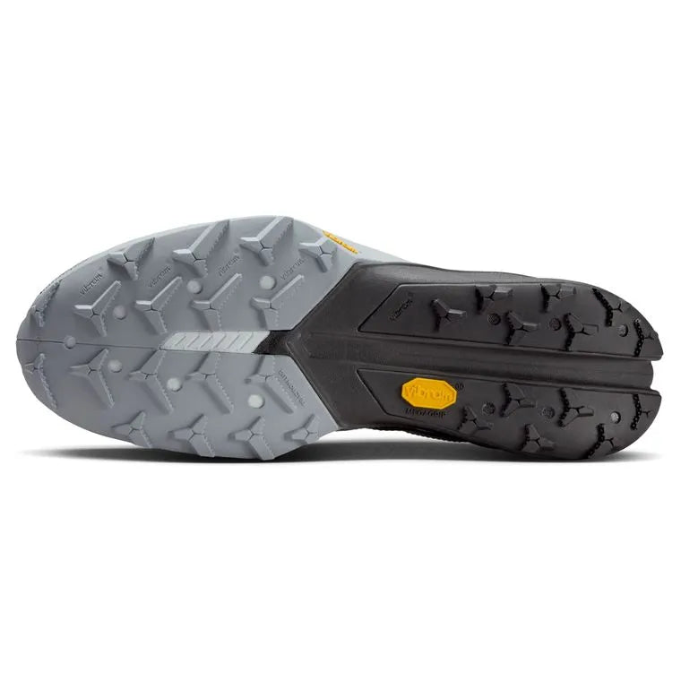 Kiger 10 Trail Running Shoes